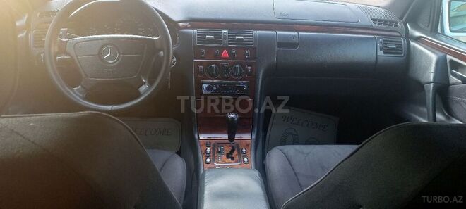 Mercedes C 240 1999, 327,000 km - 2.4 l - Şəmkir