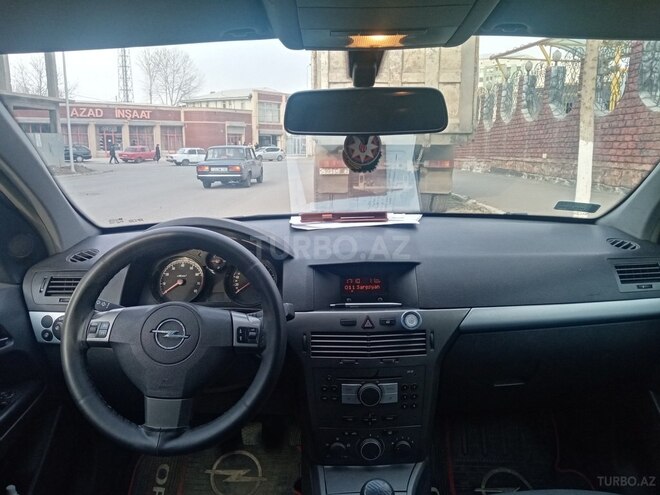 Opel Astra 2005, 163,000 km - 1.4 l - Gəncə