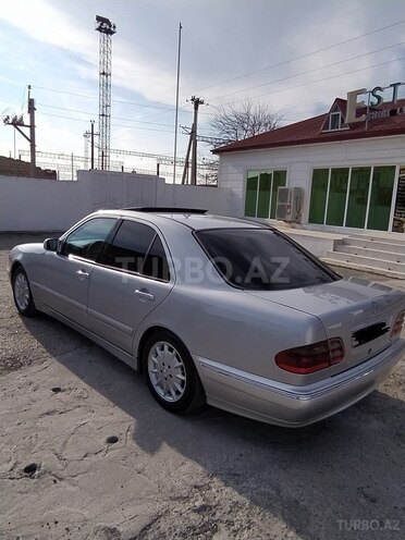 Mercedes E 270 2000, 380,000 km - 2.7 l - İmişli