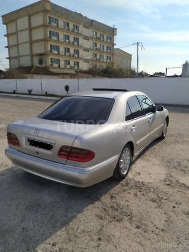 Mercedes E 270 2000, 380,000 km - 2.7 l - İmişli