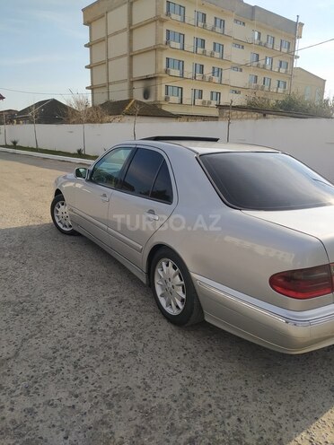 Mercedes E 270 2000, 380,000 km - 2.7 l - İmişli