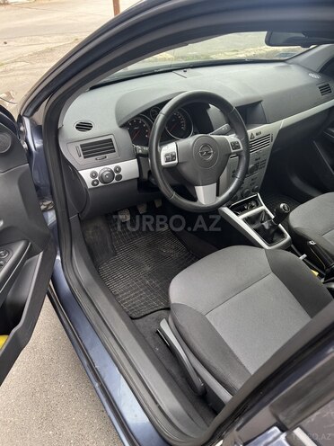 Opel Astra 2009, 230,000 km - 1.4 л - Bakı