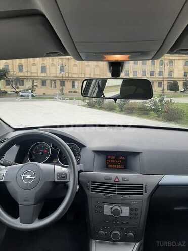 Opel Astra 2005, 190,000 km - 1.3 л - Bakı
