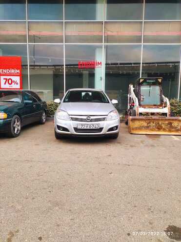 Opel Astra 2009, 156,000 km - 1.3 l - Bakı