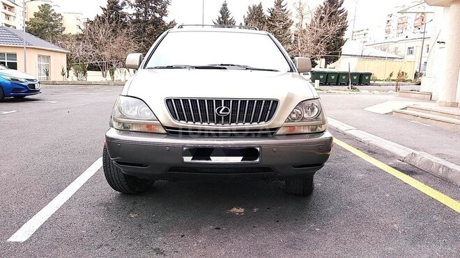 Lexus RX 300 2000, 302,000 km - 3.0 l - Bakı
