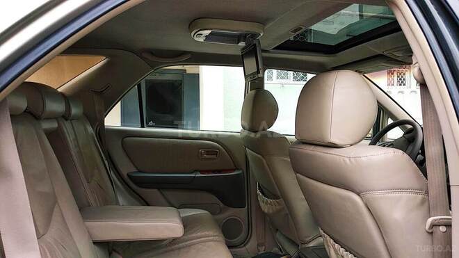 Lexus RX 300 2000, 302,000 km - 3.0 l - Bakı