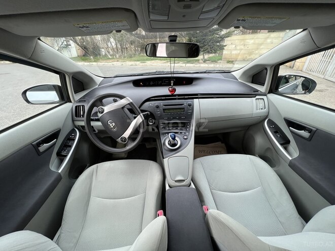Toyota Prius 2010, 238,000 km - 1.8 л - Bakı