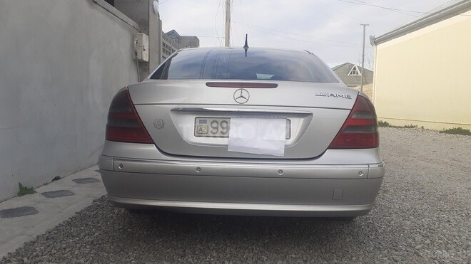 Mercedes E 220 2002, 305,000 km - 2.2 л - Bərdə