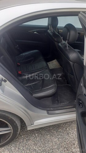 Mercedes E 220 2002, 305,000 km - 2.2 л - Bərdə
