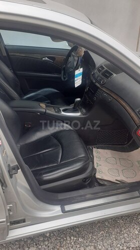 Mercedes E 220 2002, 305,000 km - 2.2 л - Bərdə