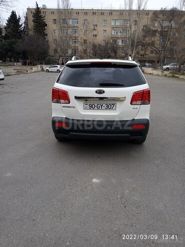 Kia Sorento 2011, 82,000 km - 2.0 l - Bakı