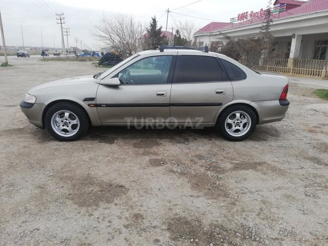 Opel Vectra 1995, 444,444 km - 2.0 l - Bakı