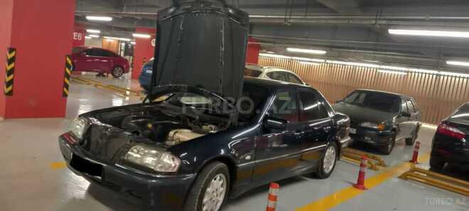 Mercedes C 240 2000, 205,000 km - 2.4 л - Gəncə