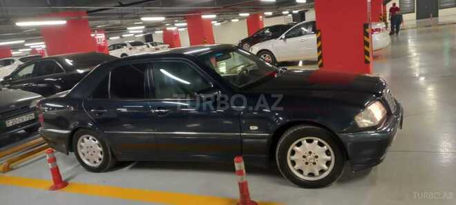 Mercedes C 240 2000, 205,000 km - 2.4 л - Gəncə