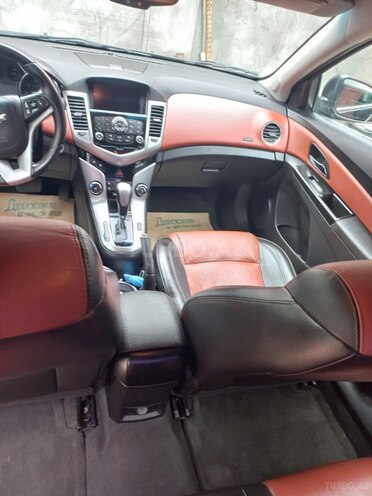 Chevrolet Cruze 2013, 28,000 km - 1.4 l - Yevlax