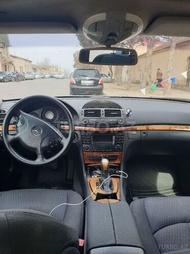 Mercedes E 240 2002, 380,000 km - 2.4 l - Bakı
