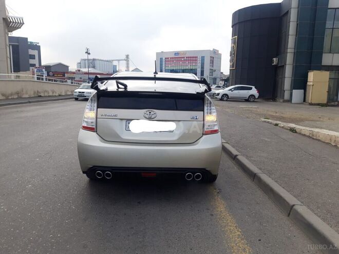 Toyota Prius 2010, 176,000 km - 1.8 l - Bakı