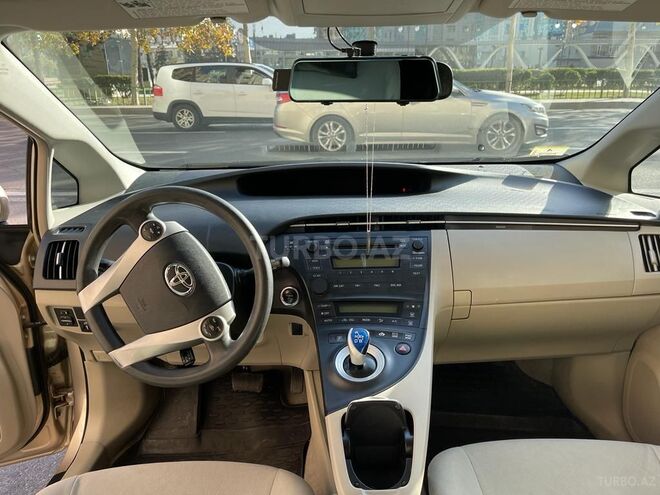 Toyota Prius 2010, 176,000 km - 1.8 l - Bakı