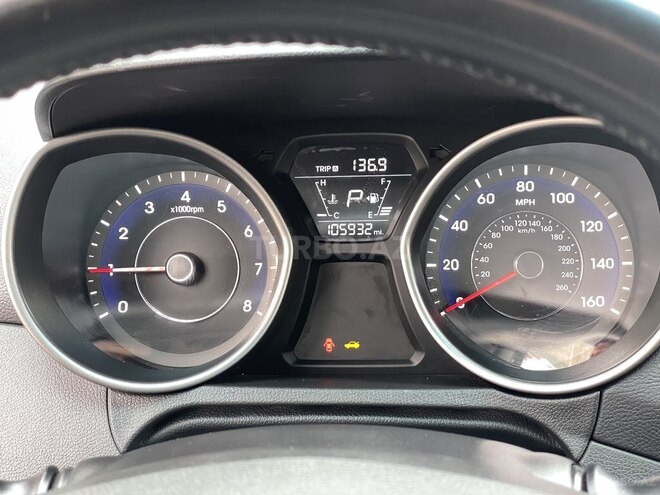 Hyundai Elantra 2014, 106,000 km - 1.8 l - Bakı