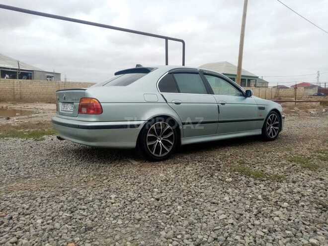 BMW 528 1998, 280,000 km - 2.8 l - Sumqayıt