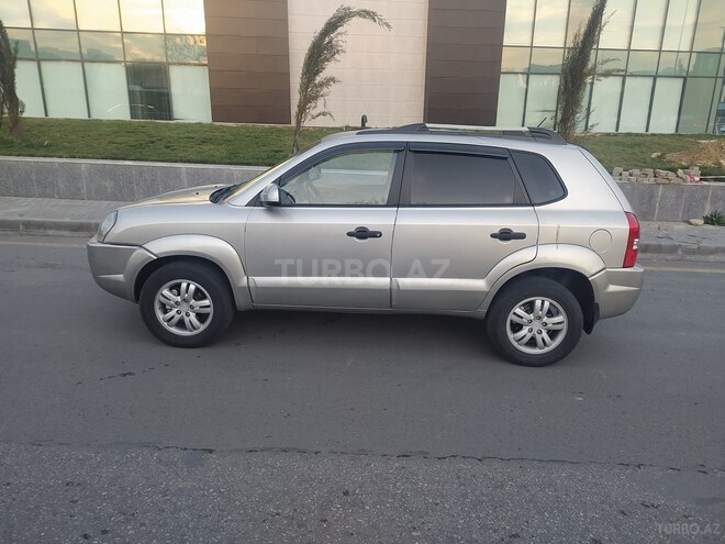 Hyundai Tucson 2006, 278,000 km - 2.7 l - Bakı