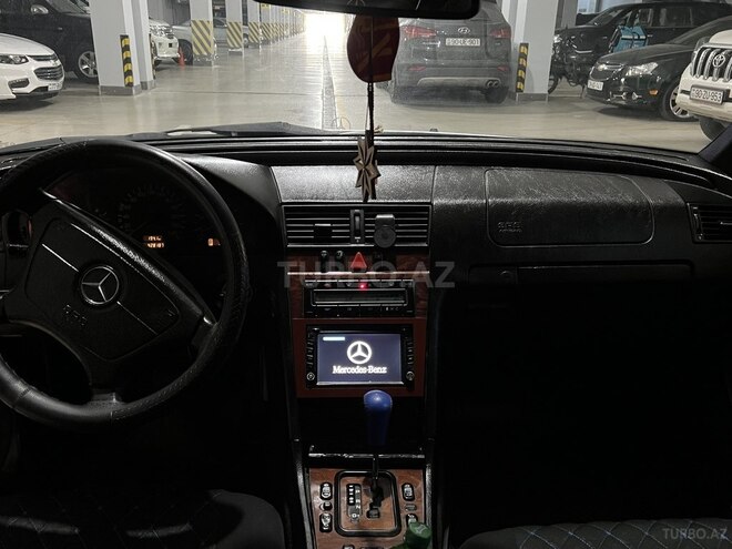 Mercedes C 200 2000, 428,185 km - 2.0 l - Bakı