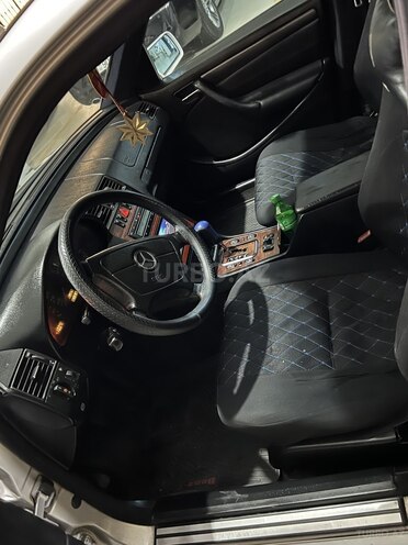 Mercedes C 200 2000, 428,185 km - 2.0 l - Bakı