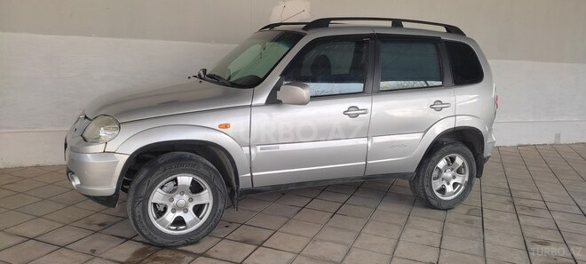 Chevrolet Niva 2009, 350,000 km - 1.7 л - Ağdam