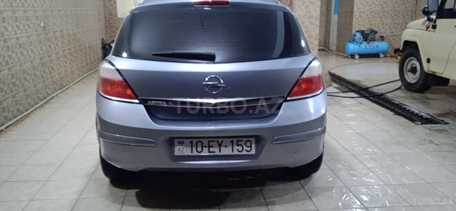 Opel Antara 2006, 180,000 km - 1.4 l - Gəncə