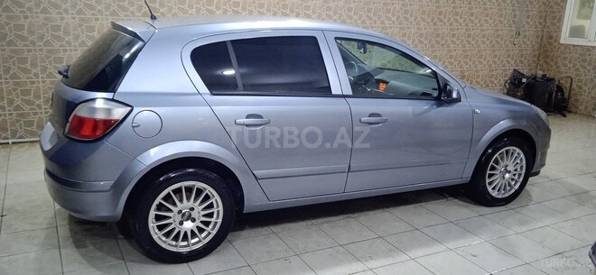 Opel Antara 2006, 180,000 km - 1.4 l - Gəncə