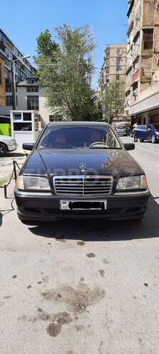Mercedes C 280 1998, 250,000 km - 2.8 l - Bakı