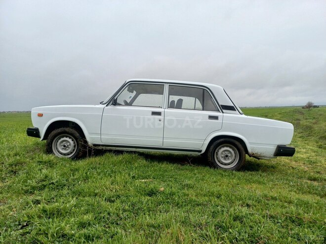 LADA (VAZ) 2107 2008, 22,500 km - 1.6 л - Masallı