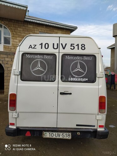 Mercedes 208 D 1991, 546,250 km - 2.2 l - Lənkəran