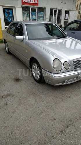 Mercedes E 300 1998, 328,741 km - 3.0 l - Bakı
