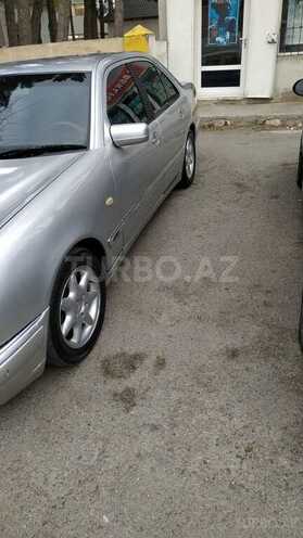 Mercedes E 300 1998, 328,741 km - 3.0 l - Bakı