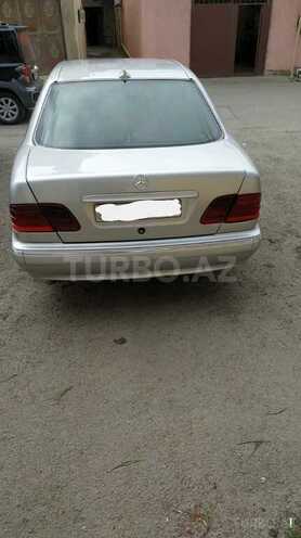 Mercedes E 300 1998, 328,741 km - 3.0 l - Bakı