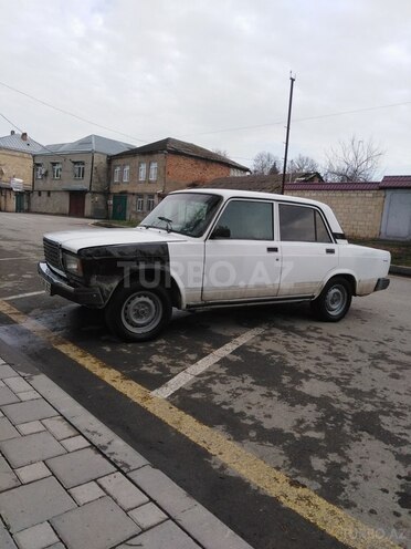 LADA (VAZ) 2107 1993, 233,000 km - 1.5 l - Quba