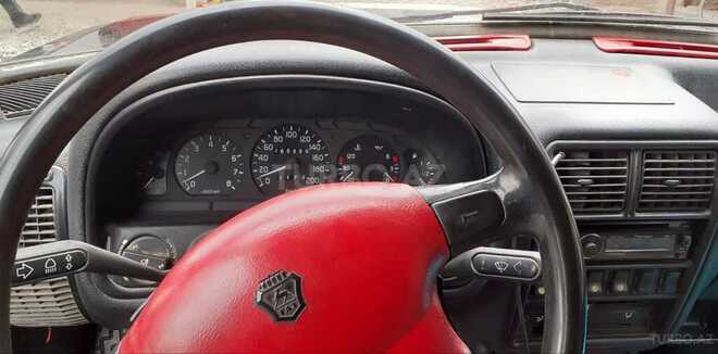 GAZ 3110 2003, 195,000 km - 2.3 l - Salyan