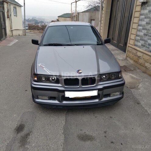 BMW 318 1992, 252,000 km - 1.8 l - Bakı
