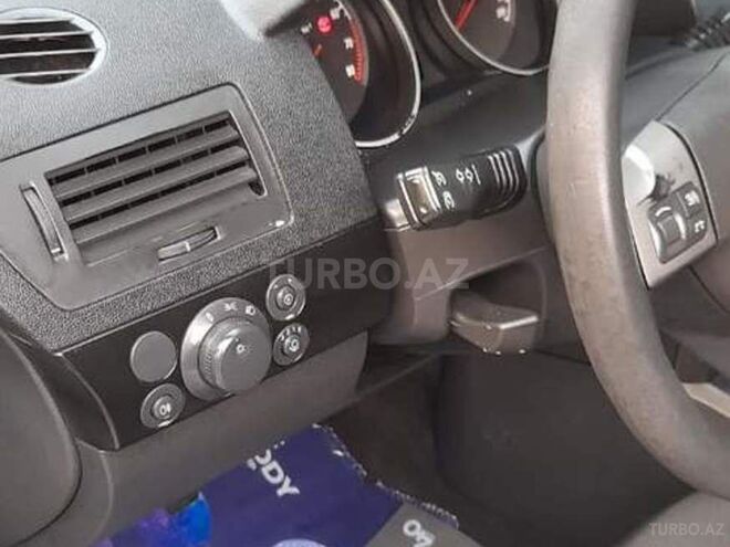 Opel Astra 2006, 197,000 km - 1.3 l - Bakı