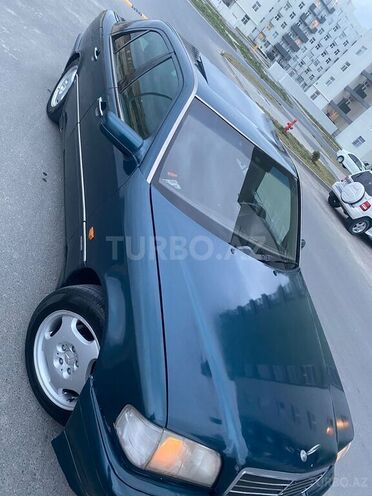 Mercedes C 220 1994, 460,000 km - 2.2 л - Bakı