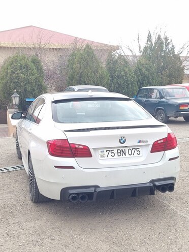 BMW 528 2016, 12,000 km - 2.0 l - Naxçıvan