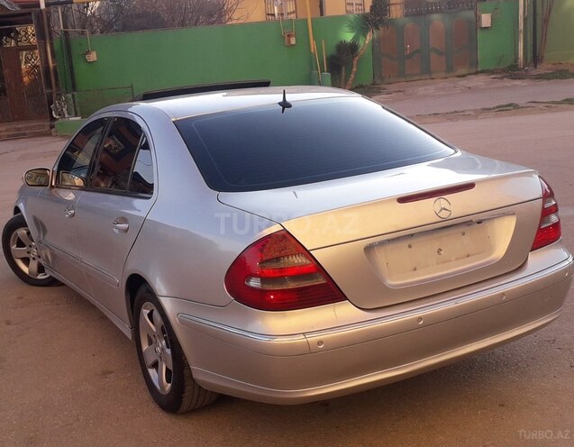Mercedes E 220 2003, 488,338 km - 2.2 l - Xırdalan