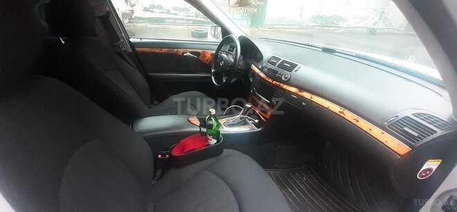 Mercedes E 220 2006, 285,321 km - 2.2 l - Bakı