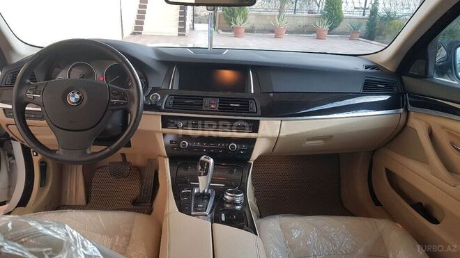 BMW 528 2013, 211,000 km - 2.0 l - Şəmkir