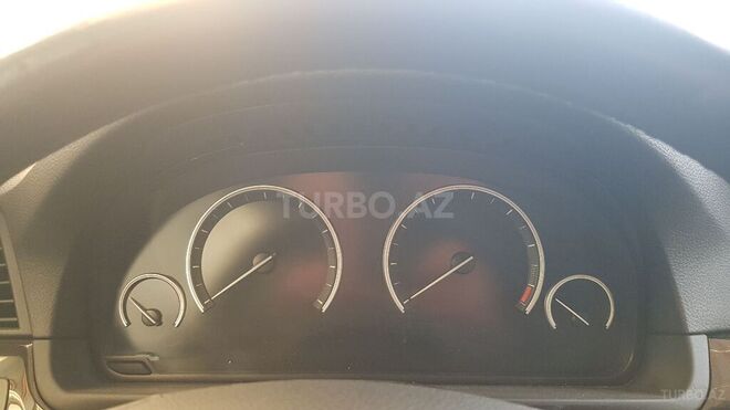 BMW 528 2013, 211,000 km - 2.0 l - Şəmkir