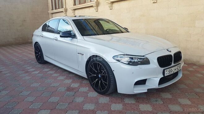 BMW 528 2013, 211,000 km - 2.0 l - Şəmkir