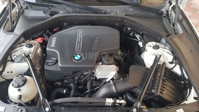 BMW 528 2013, 211,000 km - 2.0 l - Şəmkir