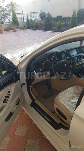 BMW 528 2013, 211,000 km - 2.0 l - Şəmkir