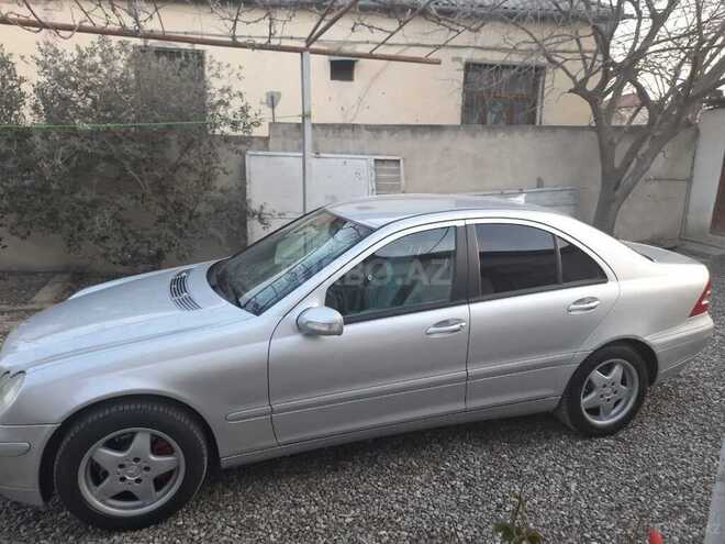 Mercedes C 240 2000, 235,534 km - 2.6 l - Bakı